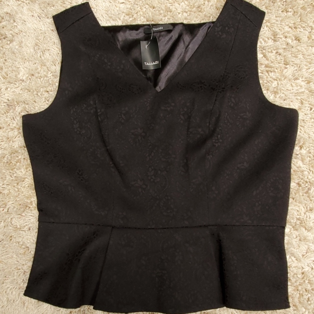 NWT Tahari top